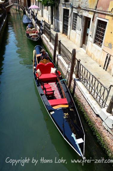 We explore Venice, DSE_8229_b_H490